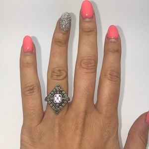 SALE: 925 silver ring & amethyst gemstone